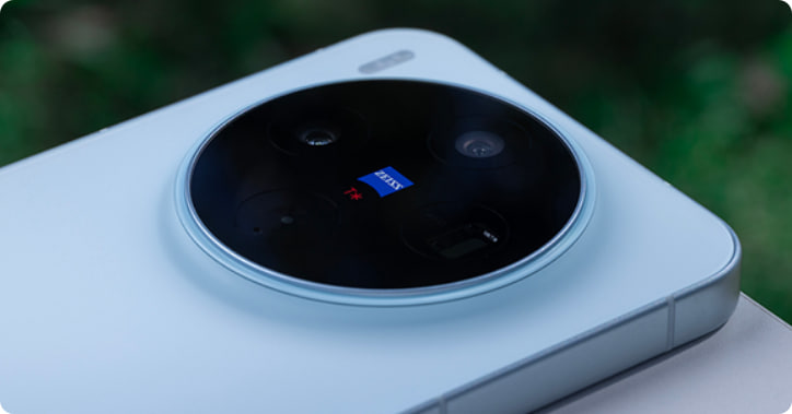 手感更舒适 体验更全面 小屏旗舰就选vivo X300